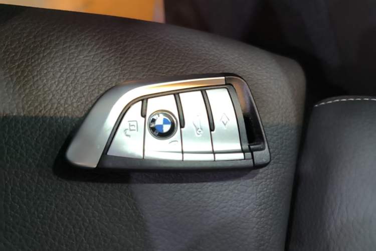 Used BMW 6 Series GT 2022 630i M Sport Package Vehicle Key