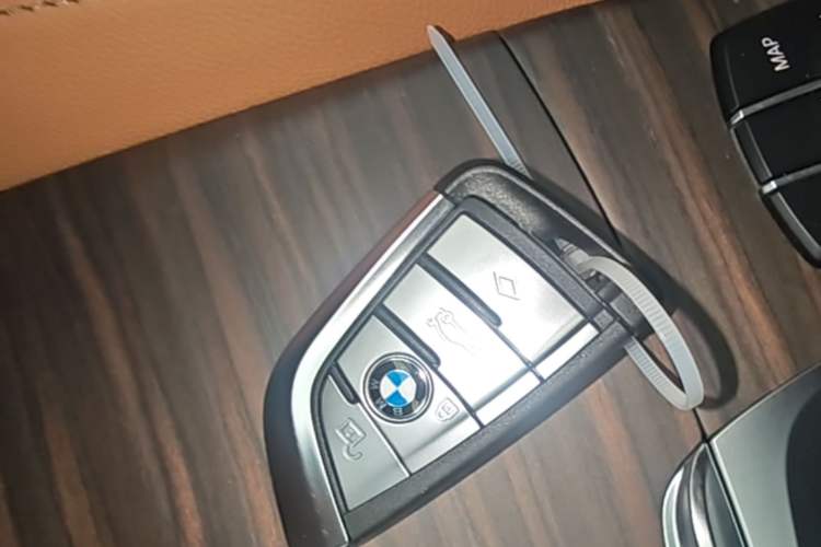 Used BMW 6 Series GT 2022 630i Luxury Design Package Vehicle Key