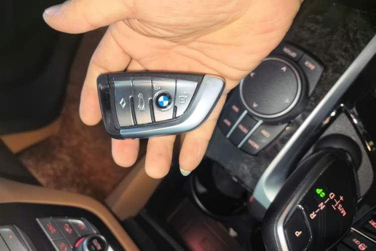 Used BMW 6 Series GT 2022 630i M Sport Package Vehicle Key