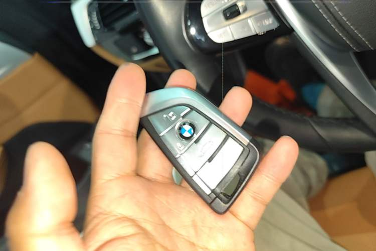 Used BMW 6 Series GT 2022 630i Luxury Design Package Vehicle Key