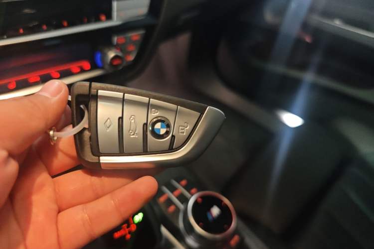 Used BMW 6 Series GT 2022 630i M Sport Package Vehicle Key