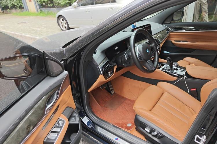 Used BMW 6 Series GT 2022 630i M Sport Package Driver Seat