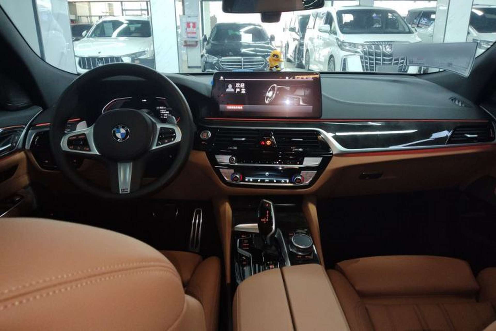 Used BMW 6 Series GT 2022 630i M Sport Package Center Console