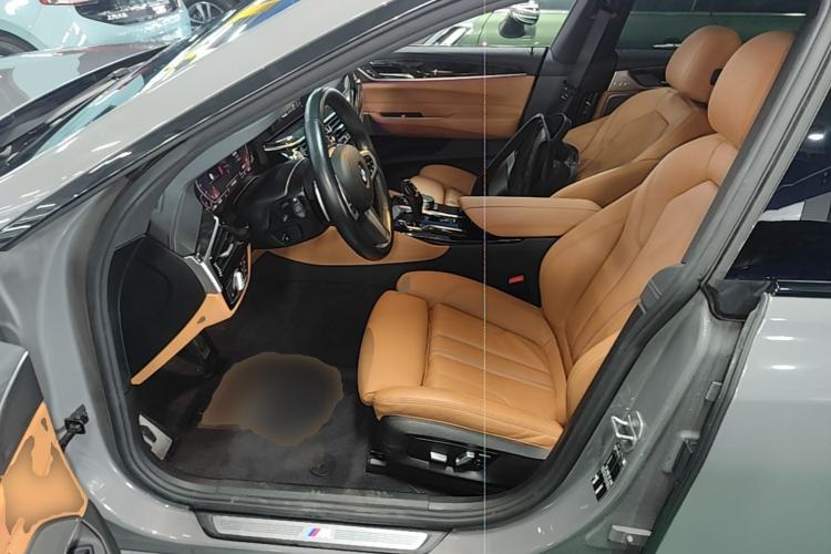 Used BMW 6 Series GT 2022 630i M Sport Package Driver Seat