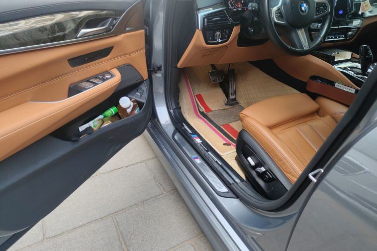 Used BMW 6 Series GT 2022 630i M Sport Package Driver Seat