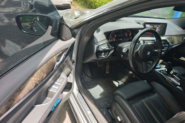 Used BMW 6 Series GT 2022 630i M Sport Package Driver Seat