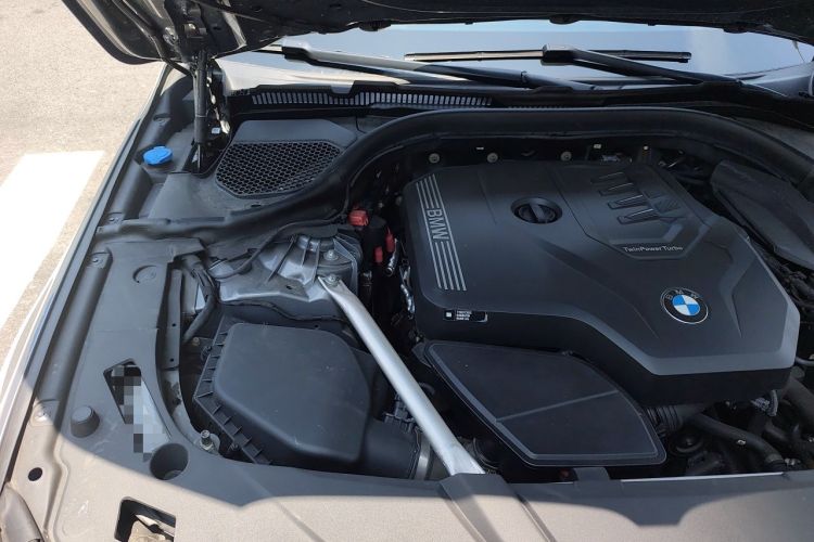 Used BMW 6 Series GT 2022 630i M Sport Package Engine Bay Right