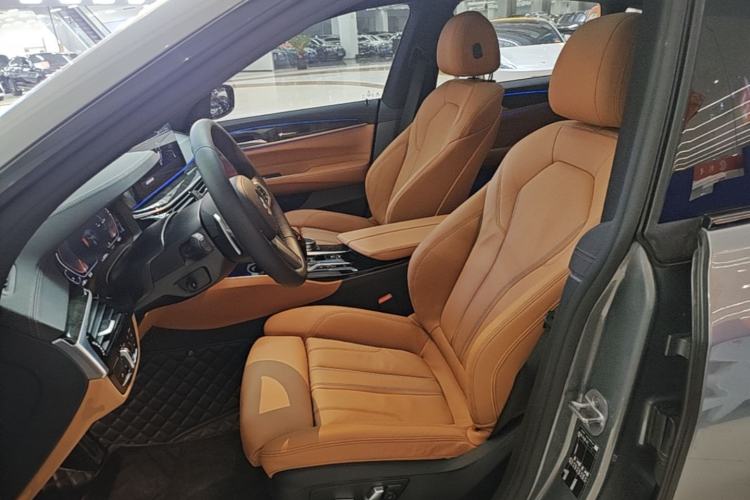 Used BMW 6 Series GT 2022 630i M Sport Package Left Front Seat