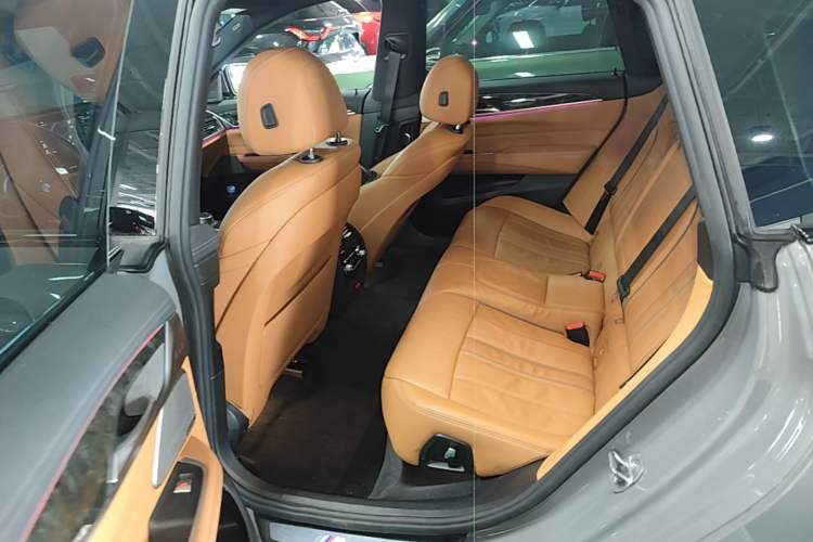 Used BMW 6 Series GT 2022 630i M Sport Package Left Rear Seat