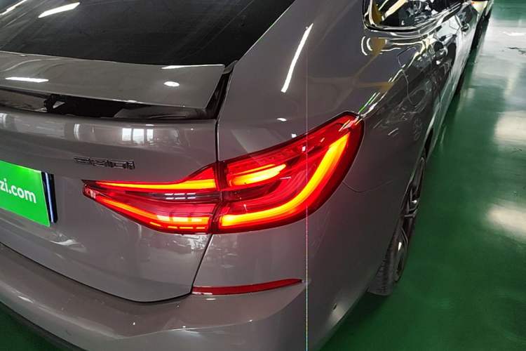 Used BMW 6 Series GT 2022 630i M Sport Package Right Rear Taillight