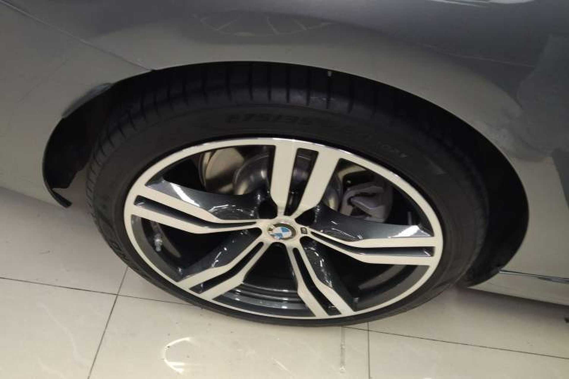 Used BMW 6 Series GT 2022 630i M Sport Package Right Rear Wheel Hub