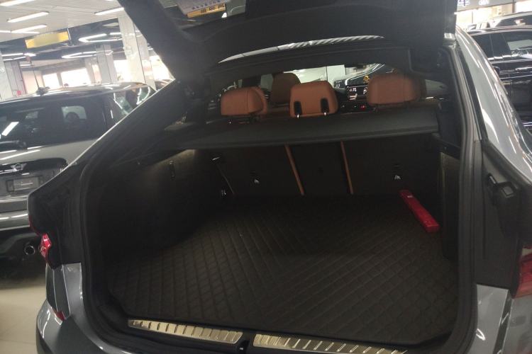 Used BMW 6 Series GT 2022 630i M Sport Package Trunk