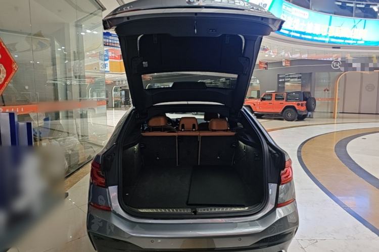 Used BMW 6 Series GT 2022 630i M Sport Package Trunk