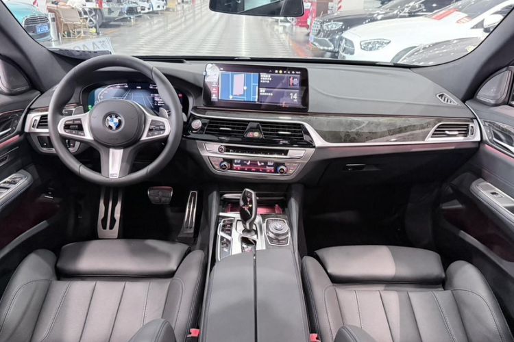 Used BMW 6 Series GT 2022 630i M Sport Package Audio And AC Panel