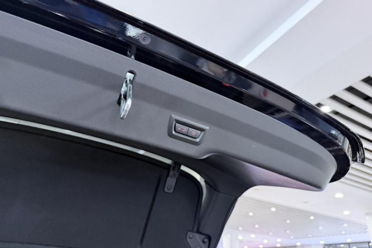 Used BMW 6 Series GT 2022 630i M Sport Package Trunk