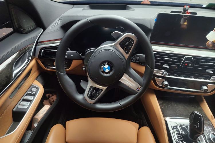 Used BMW 6 Series GT 2022 630i M Sport Package Steering Wheel