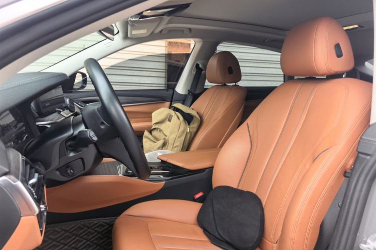 Used BMW 6 Series GT 2022 630i Luxury Design Package Left Front Seat