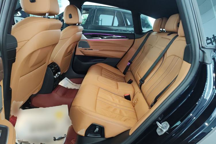 Used BMW 6 Series GT 2022 630i M Sport Package Left Rear Seat