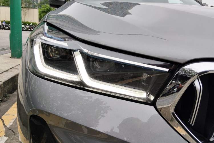 Used BMW 6 Series GT 2022 630i M Sport Package Right Front Headlight
