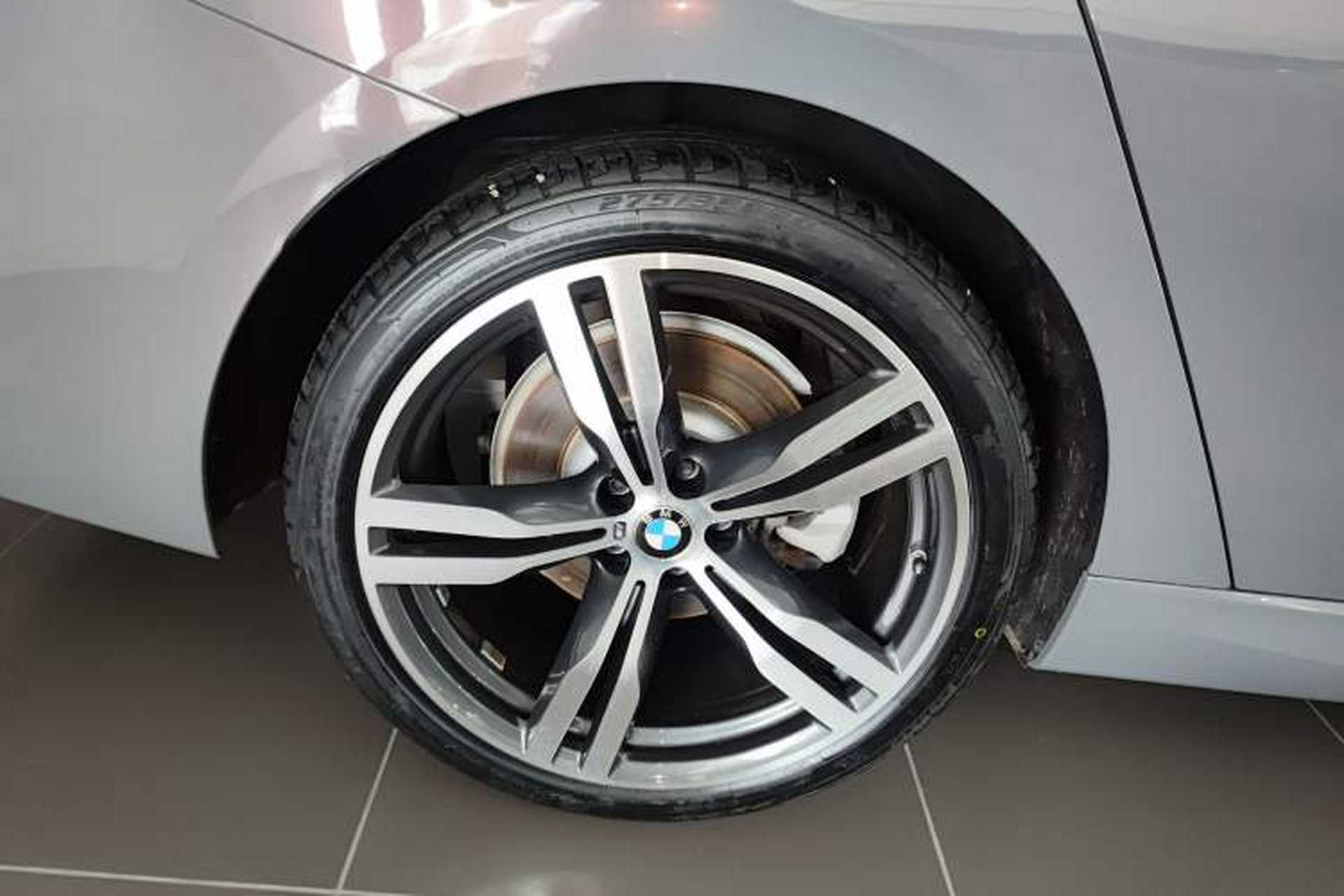 Used BMW 6 Series GT 2022 630i M Sport Package Right Rear Wheel Hub
