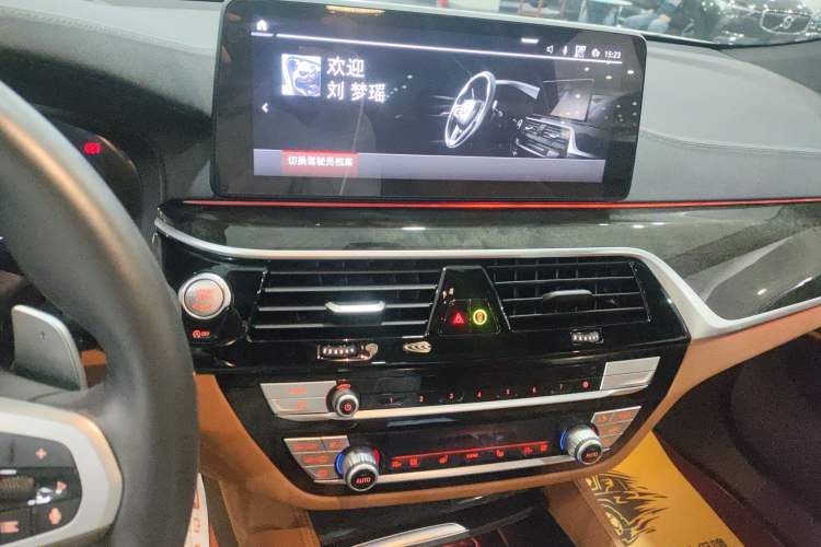 Used BMW 6 Series GT 2022 630i M Sport Package Audio And AC Panel