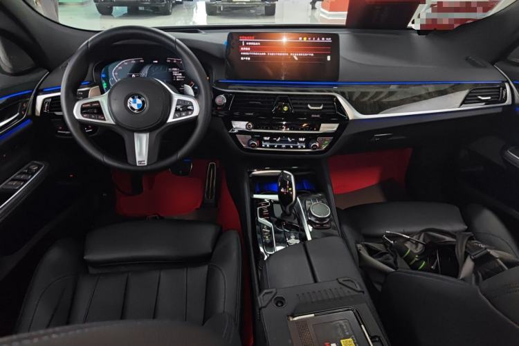 Used BMW 6 Series GT 2022 630i M Sport Package Center Console