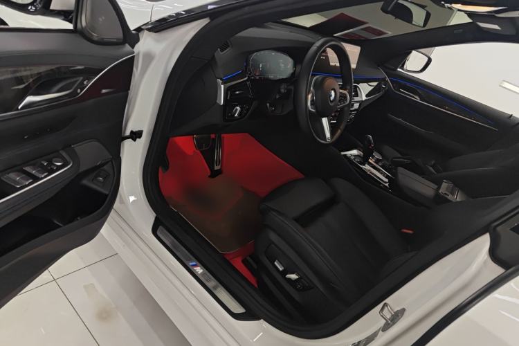 Used BMW 6 Series GT 2022 630i M Sport Package Driver Seat