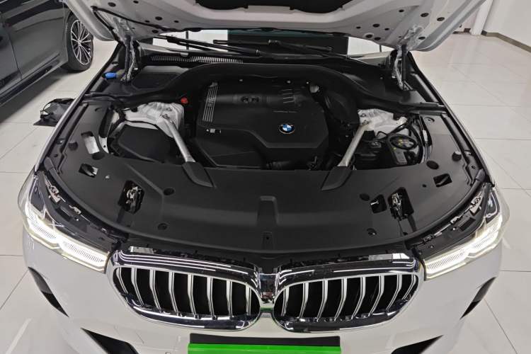 Used BMW 6 Series GT 2022 630i M Sport Package Engine Bay