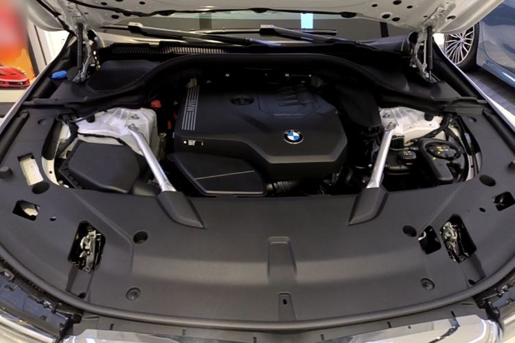 Used BMW 6 Series GT 2022 630i Luxury Design Package Engine Bay