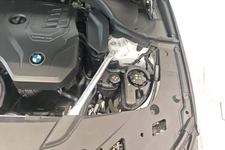 Used BMW 6 Series GT 2022 630i Luxury Design Package Engine Bay Left