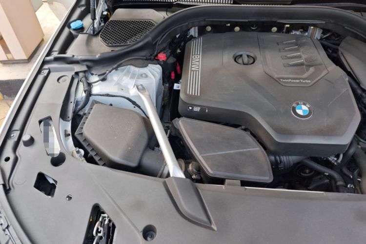 Used BMW 6 Series GT 2022 630i Luxury Design Package Engine Bay Right