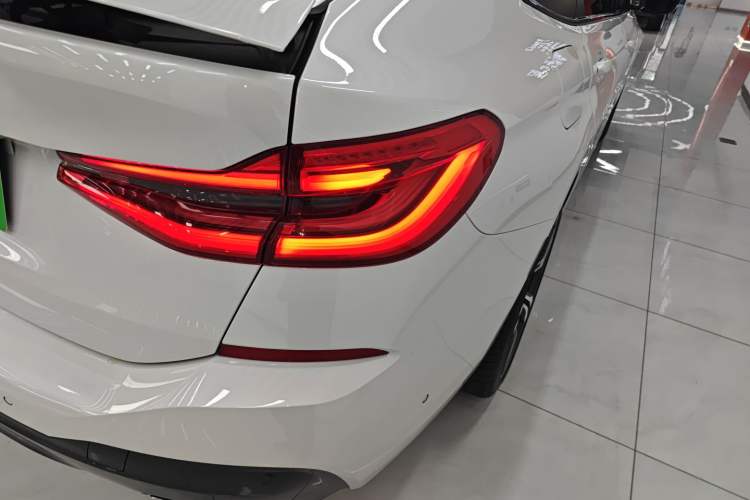 Used BMW 6 Series GT 2022 630i M Sport Package Exterior 3