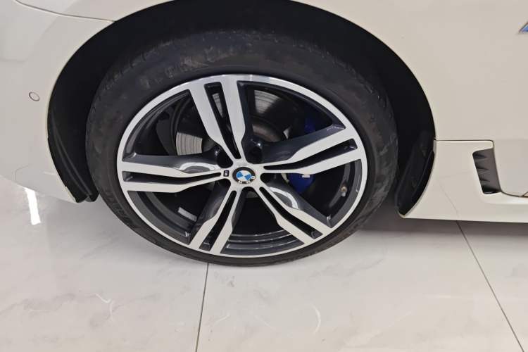 Used BMW 6 Series GT 2022 630i M Sport Package Exterior 4