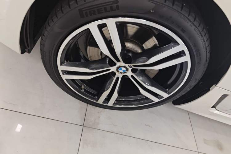 Used BMW 6 Series GT 2022 630i M Sport Package Exterior 4