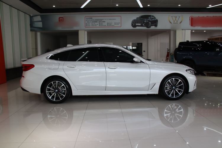 Used BMW 6 Series GT 2022 630i Luxury Design Package Exterior 5
