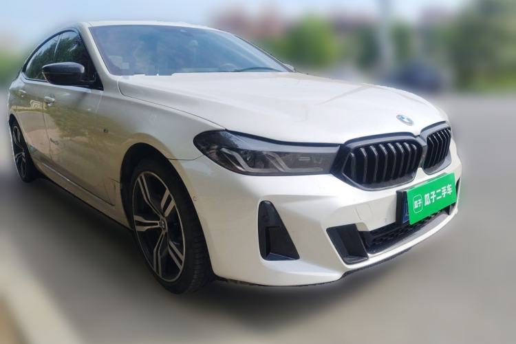 Used BMW 6 Series GT 2022 630i M Sport Package Front Right 45 Deg