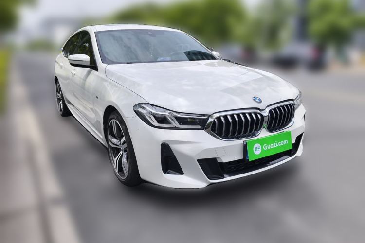Used BMW 6 Series GT 2022 630i M Sport Package Front Right 45 Deg