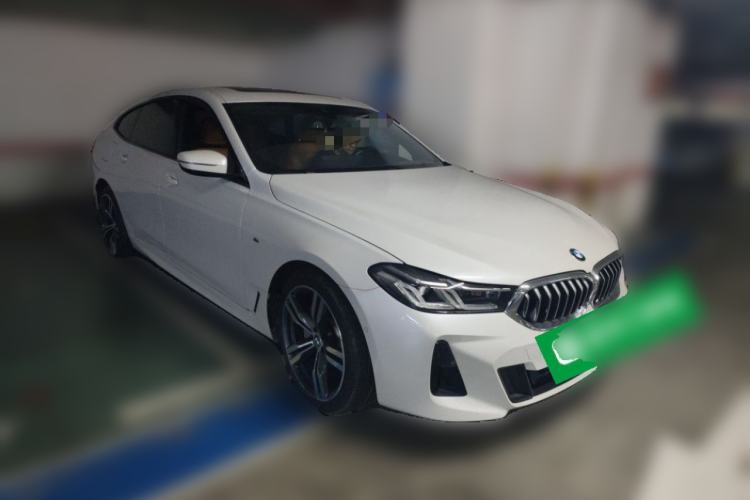 Used BMW 6 Series GT 2022 630i M Sport Package Front Right 45 Deg