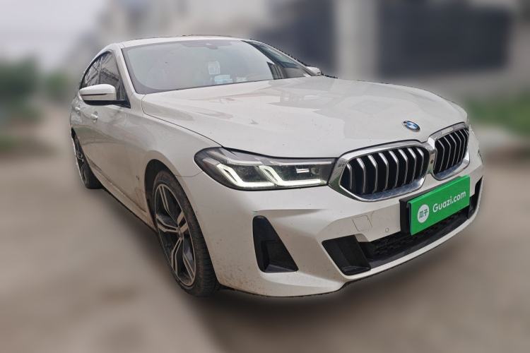 Used BMW 6 Series GT 2022 630i M Sport Package Front Right 45 Deg
