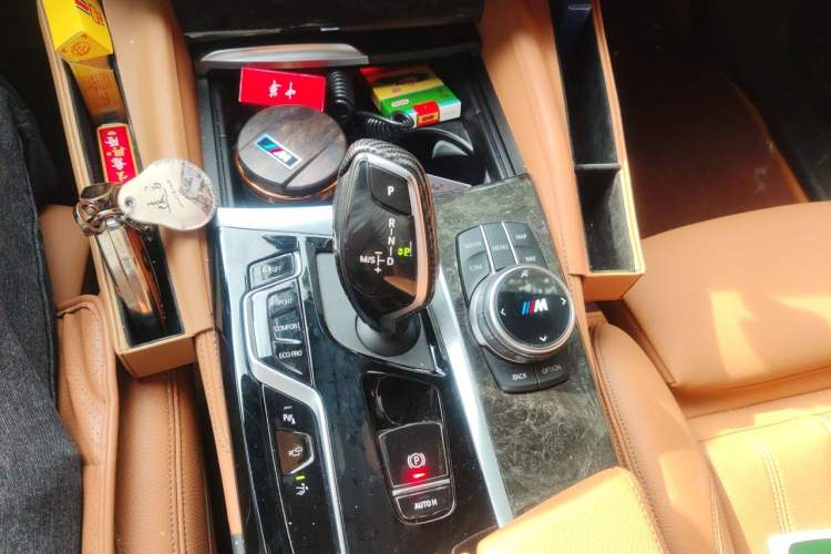 Used BMW 6 Series GT 2022 630i M Sport Package Gear Lever