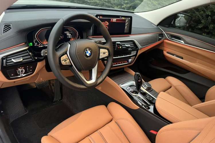 Used BMW 6 Series GT 2022 630i Luxury Design Package Interior 7