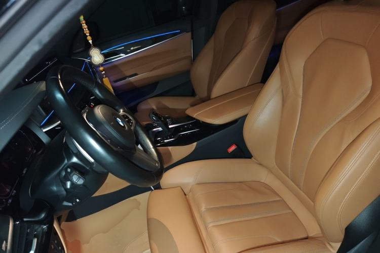 Used BMW 6 Series GT 2022 630i M Sport Package Left Front Seat