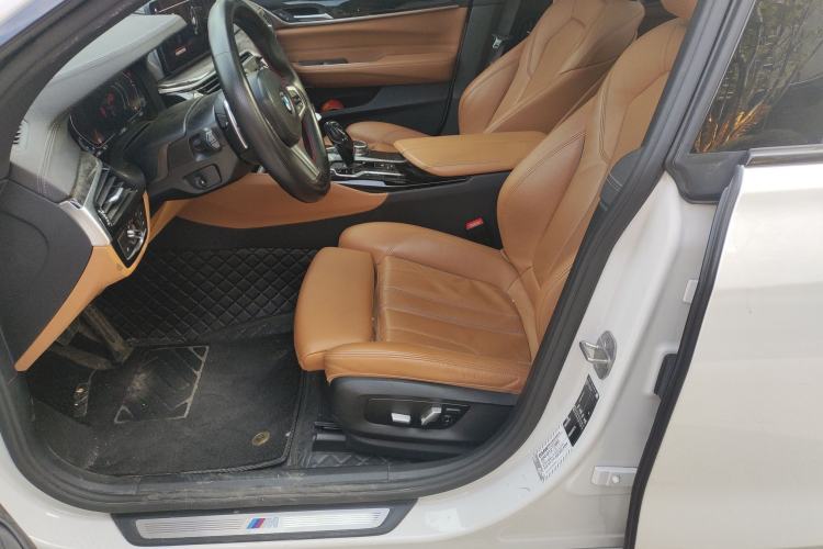 Used BMW 6 Series GT 2022 630i M Sport Package Left Front Seat