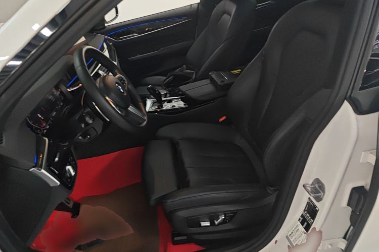 Used BMW 6 Series GT 2022 630i M Sport Package Left Front Seat