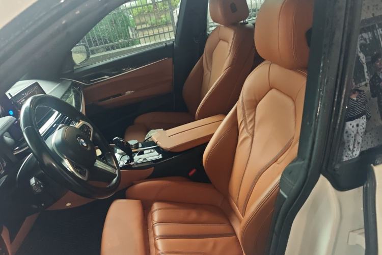Used BMW 6 Series GT 2022 630i M Sport Package Left Front Seat