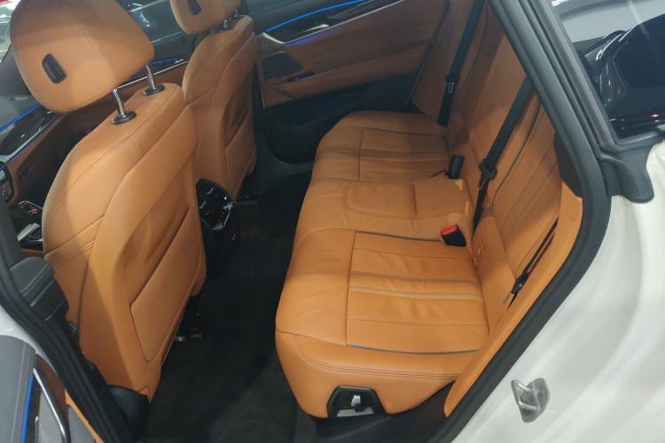 Used BMW 6 Series GT 2022 630i M Sport Package Left Rear Seat