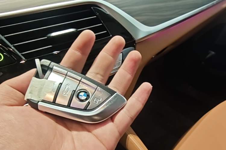Used BMW 6 Series GT 2022 630i Luxury Design Package Vehicle Key