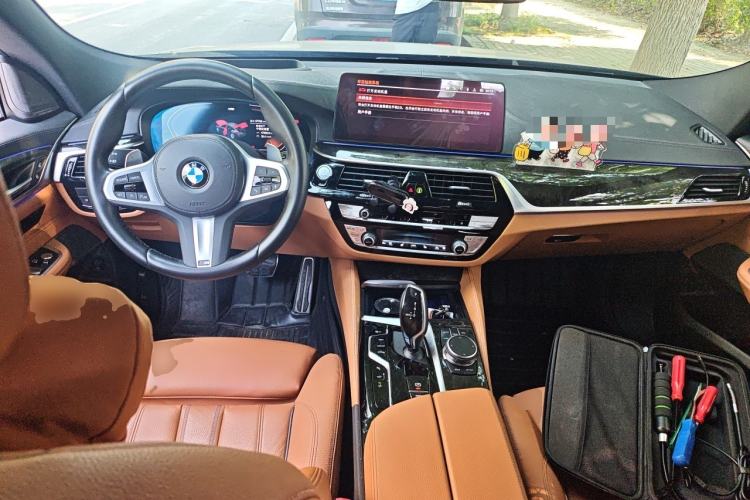 Used BMW 6 Series GT 2024 630i M Sport Luxury Package Center Console