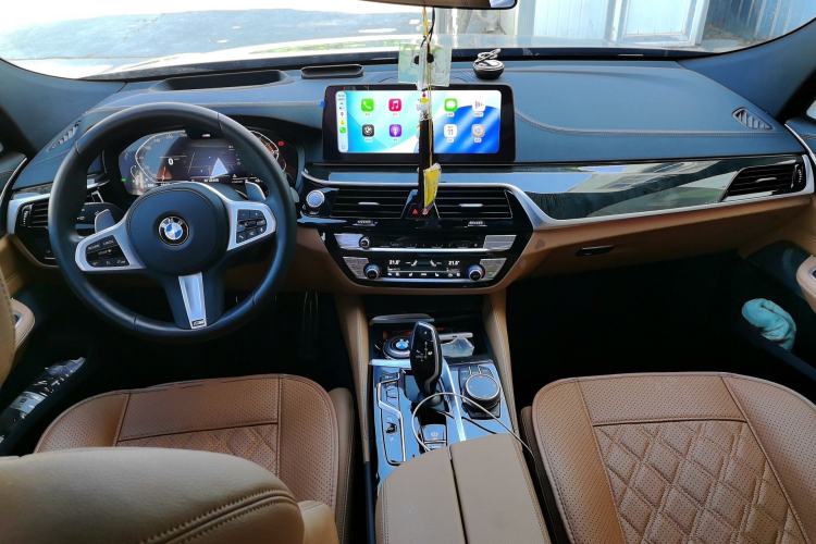 Used BMW 6 Series GT 2024 630i M Sport Luxury Package Center Console
