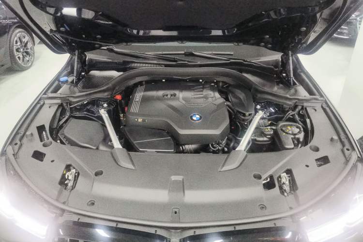 Used BMW 6 Series GT 2024 630i M Sport Luxury Package Engine Bay